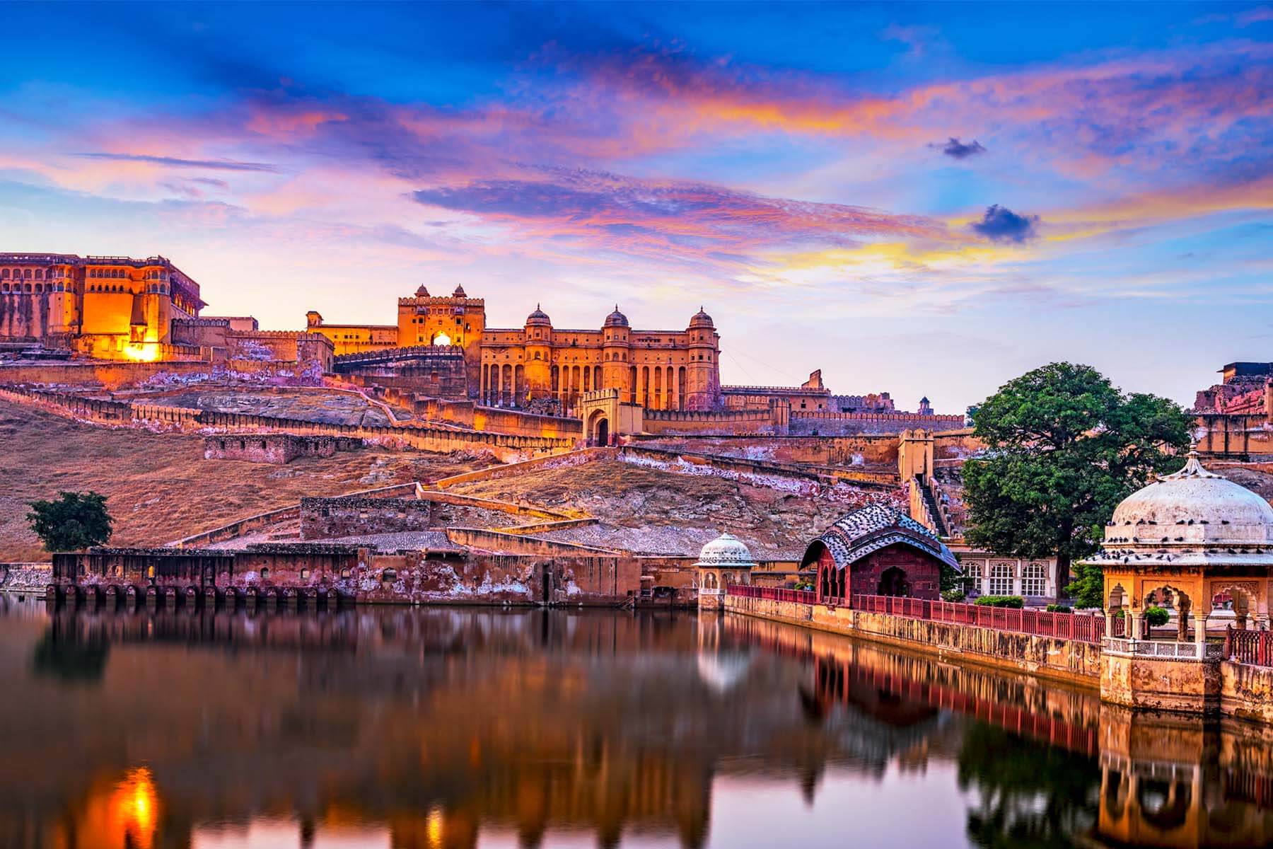 Rajasthan Desert & Wildlife Tour (Jaipur – Ranthambore – Pushkar)