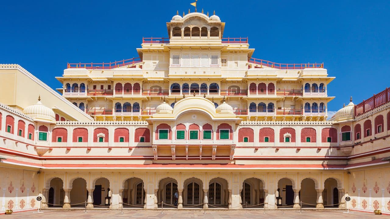 Ultimate Rajasthan & Delhi Grand Tour (Delhi – Agra – Jaipur – Jodhpur – Udaipur)
