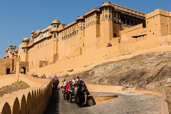 Colorful Rajasthan Tour - Image 2